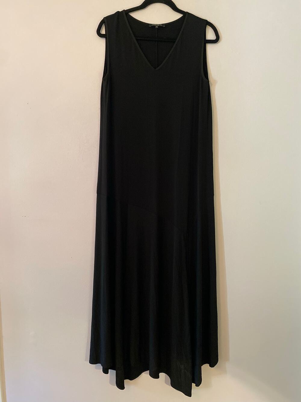 Lafayette 148 New York Black Maxi Shift Dress Sleeveless Vneck Minimalist Medium